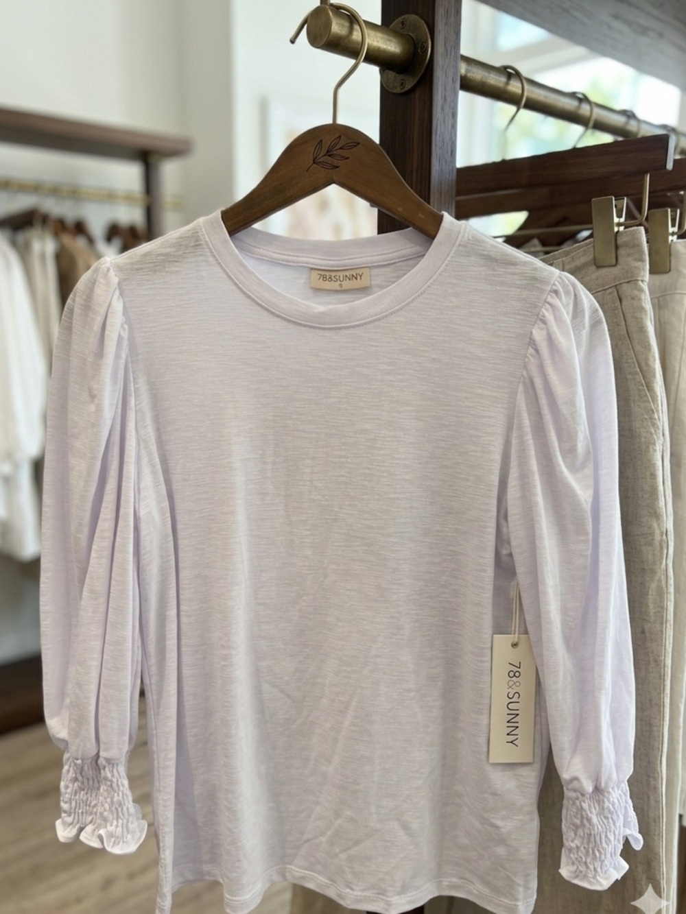 78&Sunny Women's Puff Sleeve Long Sleeve Tee in Light Lavender